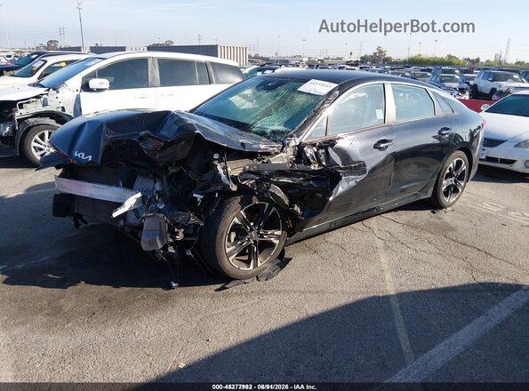 5XXG64J24NG085077 2022 KIA K5 Black Vista tres cuartos delantera izquierda