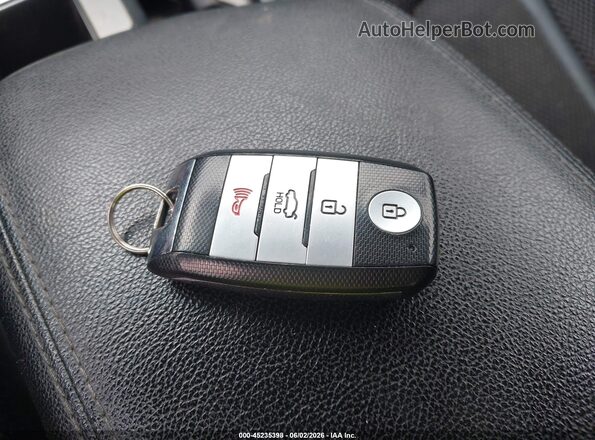 5XXGT4L34LG395404 2020 KIA OPTIMA Серый Вид панели приборов