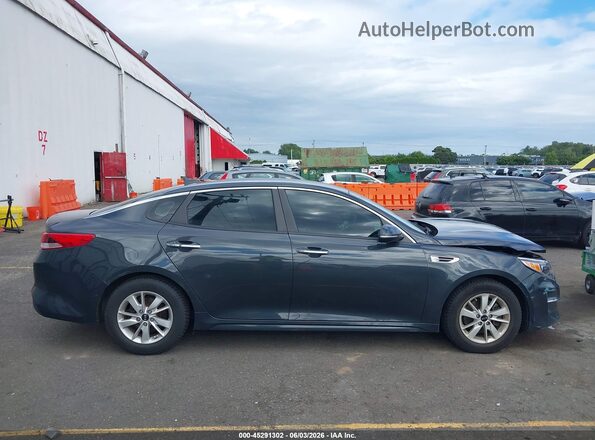 5XXGT4L35GG028047 2016 KIA OPTIMA Gray Vista interior trasera