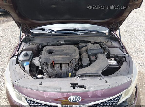 5XXGU4L30JG217029 2018 KIA OPTIMA Burgundy Вид ззаду