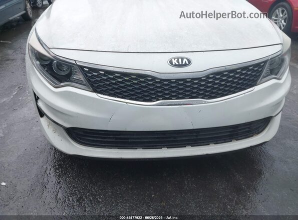 5XXGU4L36GG006345 2016 KIA OPTIMA White Front view
