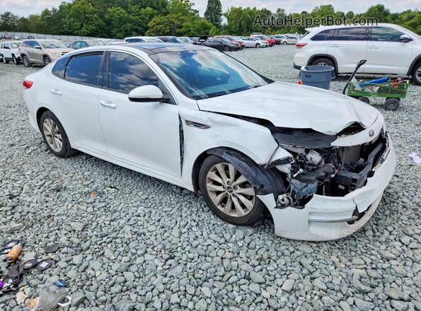 5XXGU4L37GG057675 2016 KIA OPTIMA White Front right