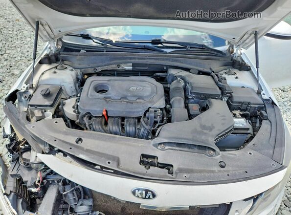 5XXGU4L37GG057675 2016 KIA OPTIMA White Rear interior view