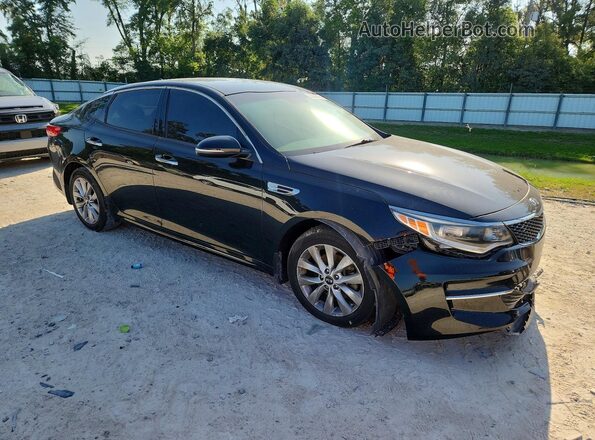 5XXGU4L3XJG182810 2018 KIA OPTIMA Черный Передняя правая четверть