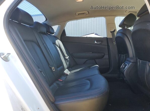 5XXGW4L27GG091908 2016 KIA OPTIMA White Rear seats view