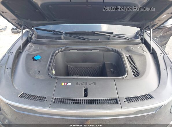 5XYAB5S1XTG009367 2026 KIA EV9 Gray Հետևի տեսք