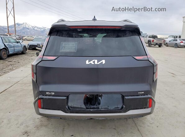 5XYAEFS50TG013038 2026 KIA EV9 Gray Vista trasera