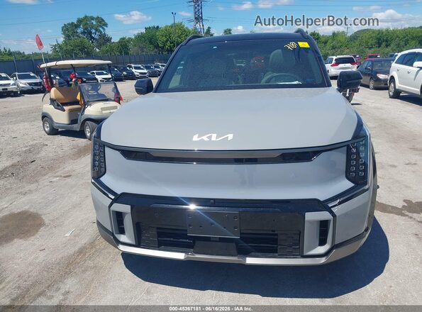 5XYAEFS51TG017387 2026 KIA EV9 Gray უკანა სალონის ხედი