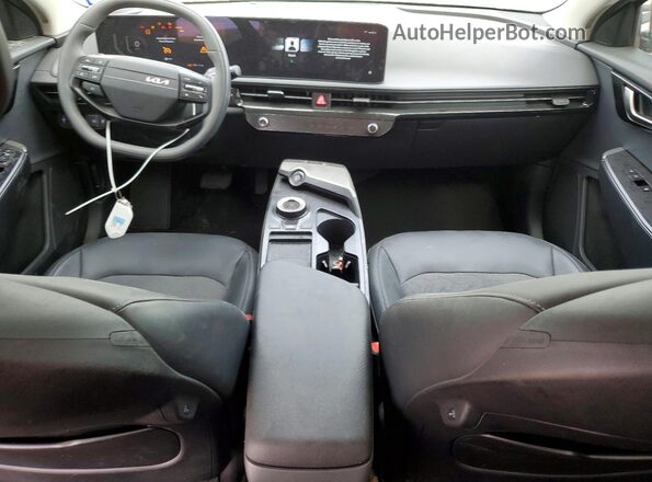 5XYC34JAXSG003522 2025 KIA EV6 Gray Dashboard view
