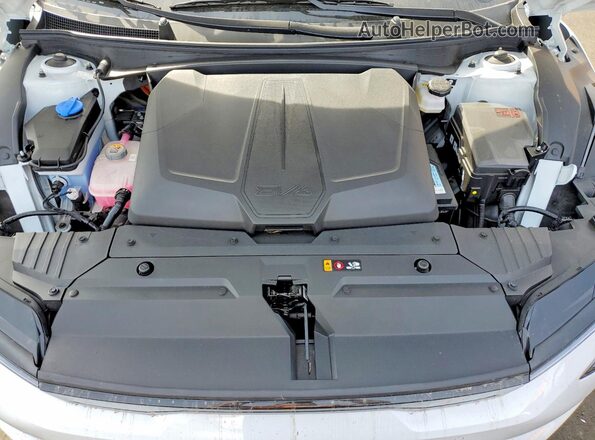 5XYC34JB9SG013743 2025 KIA EV6 White Շարժիչի բաժամունքի տեսք