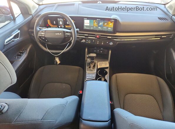 5XYK23DF2TG386843 2026 KIA SPORTAGE Gray Vista del salpicadero