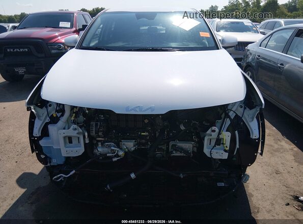5XYK2CDF5TG423514 2026 KIA SPORTAGE White Սալոնի հետևի տեսք