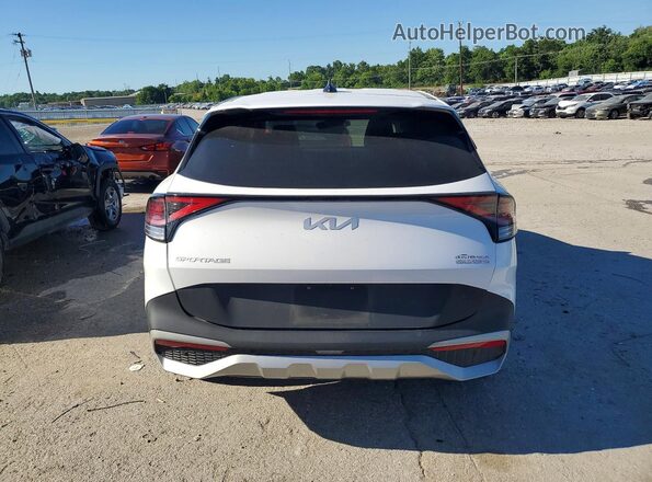 5XYK33AF0PG133656 2023 KIA SPORTAGE White Widok z tyłu