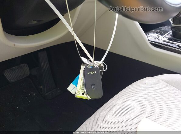 5XYK33AF4PG068259 2023 KIA SPORTAGE Черный Вид панели приборов