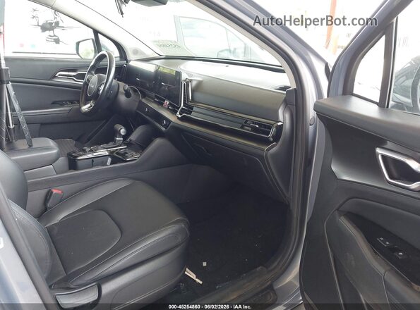 5XYK33AF6PG099173 2023 KIA SPORTAGE Gray Front interior view