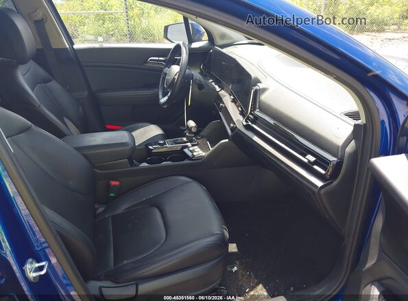 5XYK33AF9PG027612 2023 KIA SPORTAGE Синий Вид салона спереди