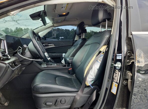 5XYK33DF0RG175212 2024 KIA SPORTAGE Черный Вид салона спереди