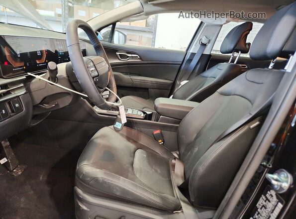 5XYK33DF2TG379873 2026 KIA SPORTAGE Black Սալոնի դիմացի տեսք