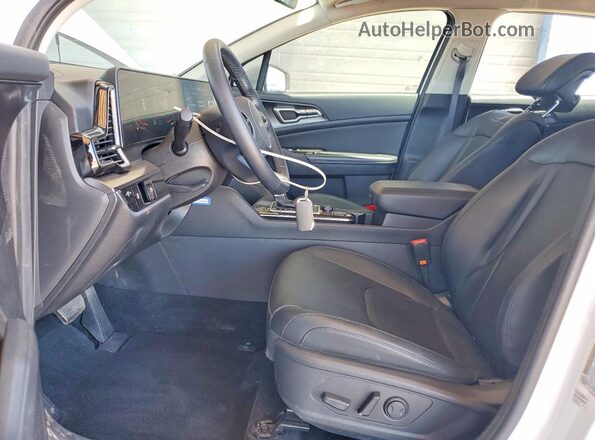 5XYK33DF3RG145427 2024 KIA SPORTAGE White Vista interior delantera