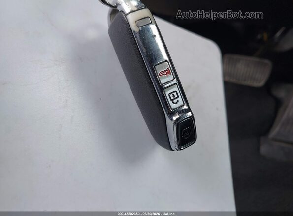 5XYK33DF3RG166486 2024 KIA SPORTAGE Синий Вид панели приборов