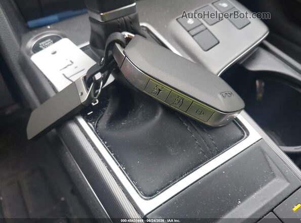 5XYK33DF4TG334370 2026 KIA SPORTAGE Белый Вид панели приборов