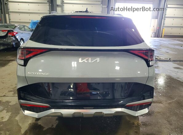5XYK53AF0PG045829 2023 KIA SPORTAGE Gray Widok z tyłu