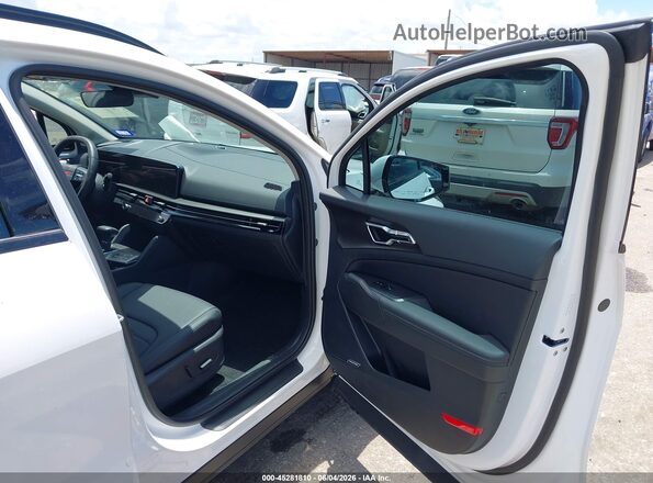 5XYK53DF2TG417354 2026 KIA SPORTAGE White Front interior view