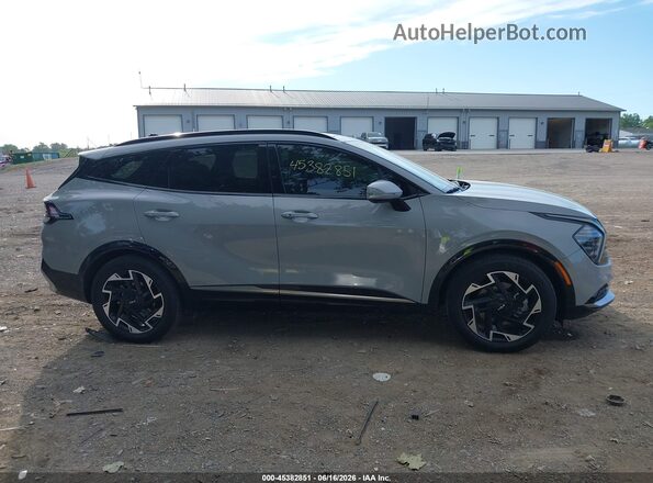 5XYK53DF4SG288371 2025 KIA SPORTAGE Gray Вид задньої частини салону