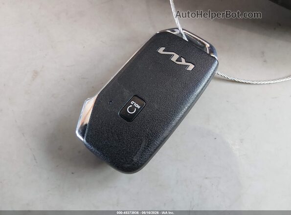 5XYK53DF9SG270111 2025 KIA SPORTAGE Gray Vista del salpicadero
