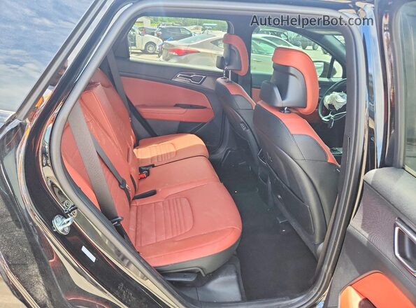 5XYK53DFXSG326685 2025 KIA SPORTAGE Black Rear interior view