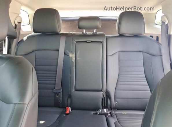 5XYK5CDF0SG294765 2025 KIA SPORTAGE White Vista de los asientos traseros