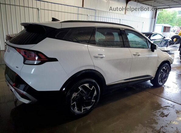 5XYK5CDF4SG284496 2025 KIA SPORTAGE White უკანა მარჯვენა