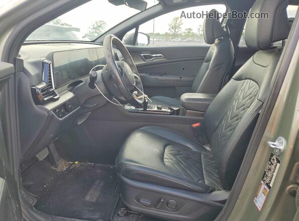5XYK6CDF3RG157567 2024 KIA SPORTAGE Green Front interior view
