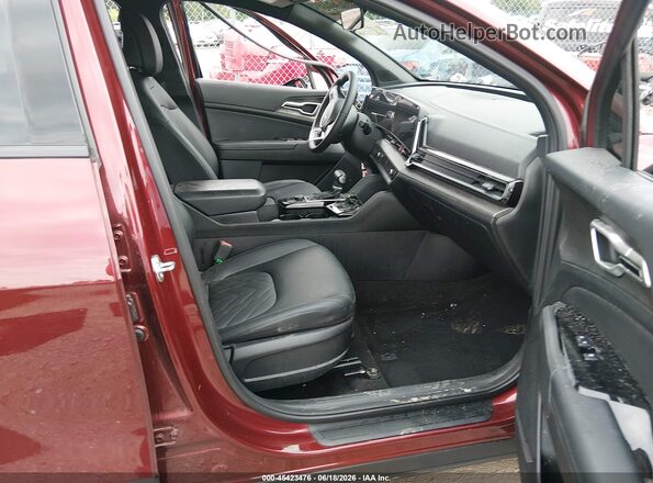 5XYK6CDF4SG254539 2025 KIA SPORTAGE Бордовый Вид салона спереди