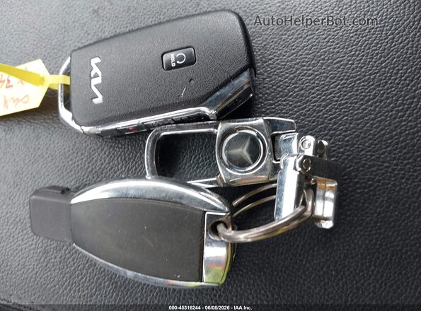 5XYK6CDF5RG150622 2024 KIA SPORTAGE Gray Առջևի վահանակի տեսք