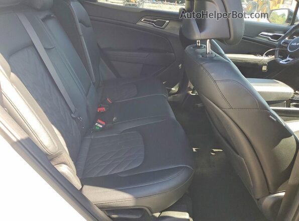 5XYK6CDF7SG277362 2025 KIA SPORTAGE White Vista interior trasera