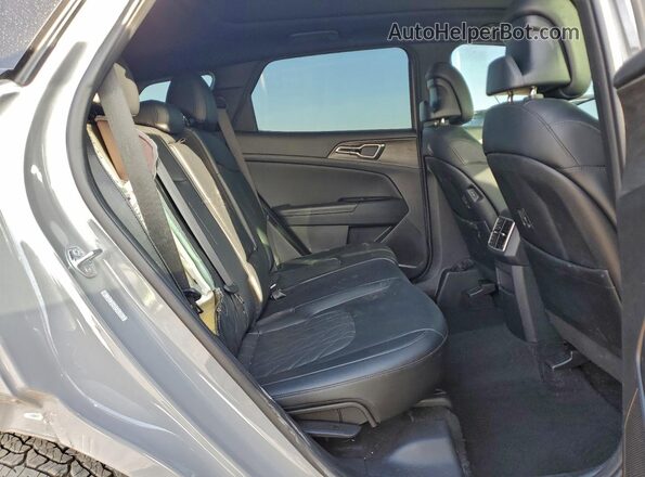 5XYK7CDF4RG149068 2024 KIA SPORTAGE Gray Вид задньої частини салону