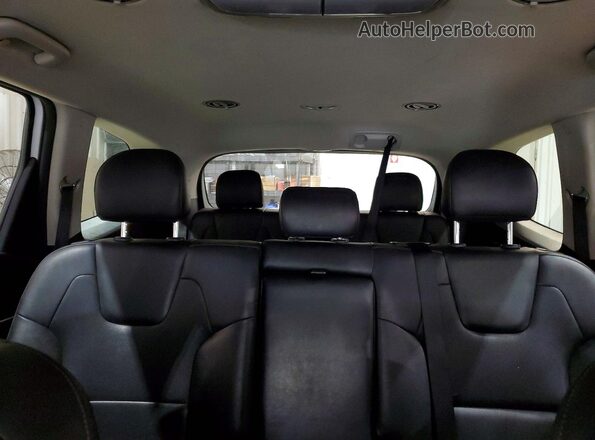 5XYP24HC2NG294565 2022 KIA TELLURIDE White Հետևի նստատեղերի տեսք