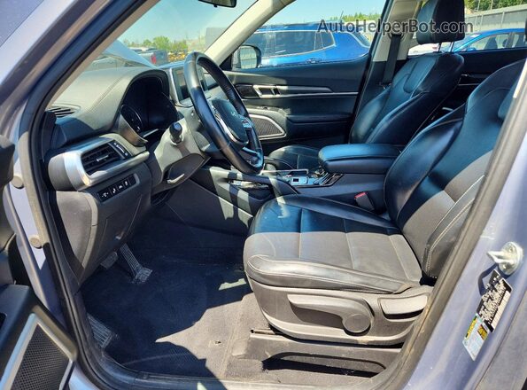 5XYP24HC9NG217370 2022 KIA TELLURIDE Silver წინა სალონის ხედი
