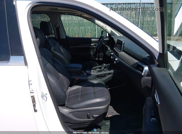 5XYP34HC0NG213432 2022 KIA TELLURIDE White Vista interior delantera