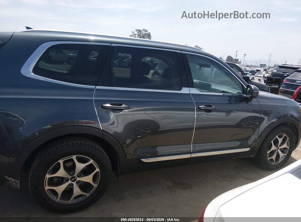 5XYP34HC2NG272420 2022 KIA TELLURIDE Gray Widok wnętrza z tyłu