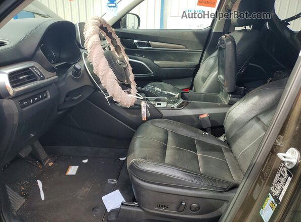 5XYP34HC9LG011833 2020 KIA TELLURIDE Green Front interior view