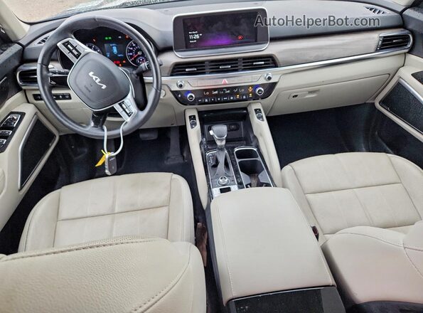 5XYP3DHC4NG220335 2022 KIA TELLURIDE Charcoal Widok deski rozdzielczej