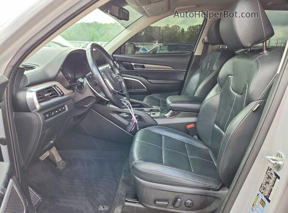 5XYP3DHC7MG169640 2021 KIA TELLURIDE Silver Vista interior delantera