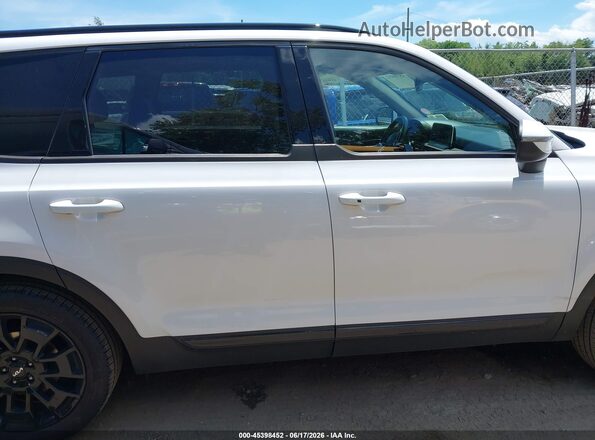 5XYP3DHCXNG261486 2022 KIA TELLURIDE White უკანა სალონის ხედი