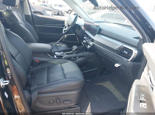 5XYP54GC2SG692041 2025 KIA TELLURIDE Black Front interior view
