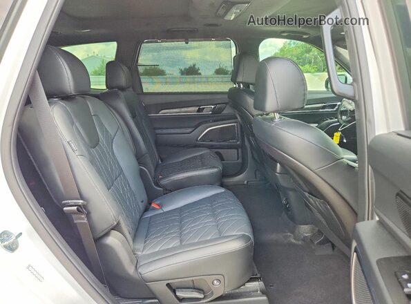 5XYP5DGC4RG543818 2024 KIA TELLURIDE White Вид задньої частини салону