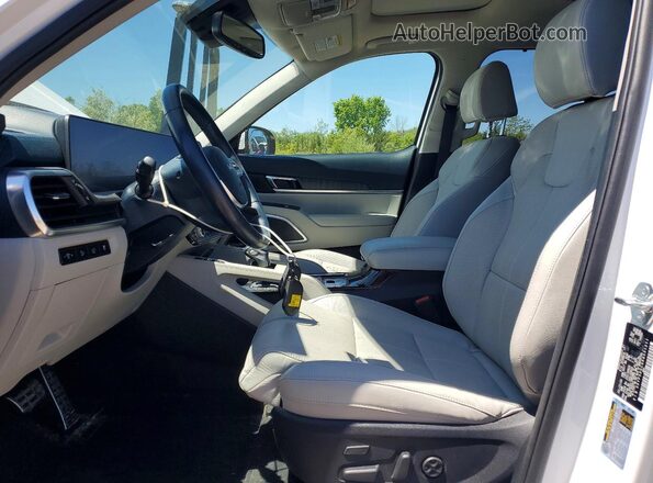 5XYP5DGC6RG551211 2024 KIA TELLURIDE White Front interior view
