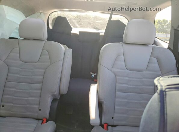 5XYP5DGC8RG411998 2024 KIA TELLURIDE Silver Вид задніх сидінь