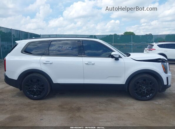 5XYP5DHC1NG277215 2022 KIA TELLURIDE White Vista interior trasera